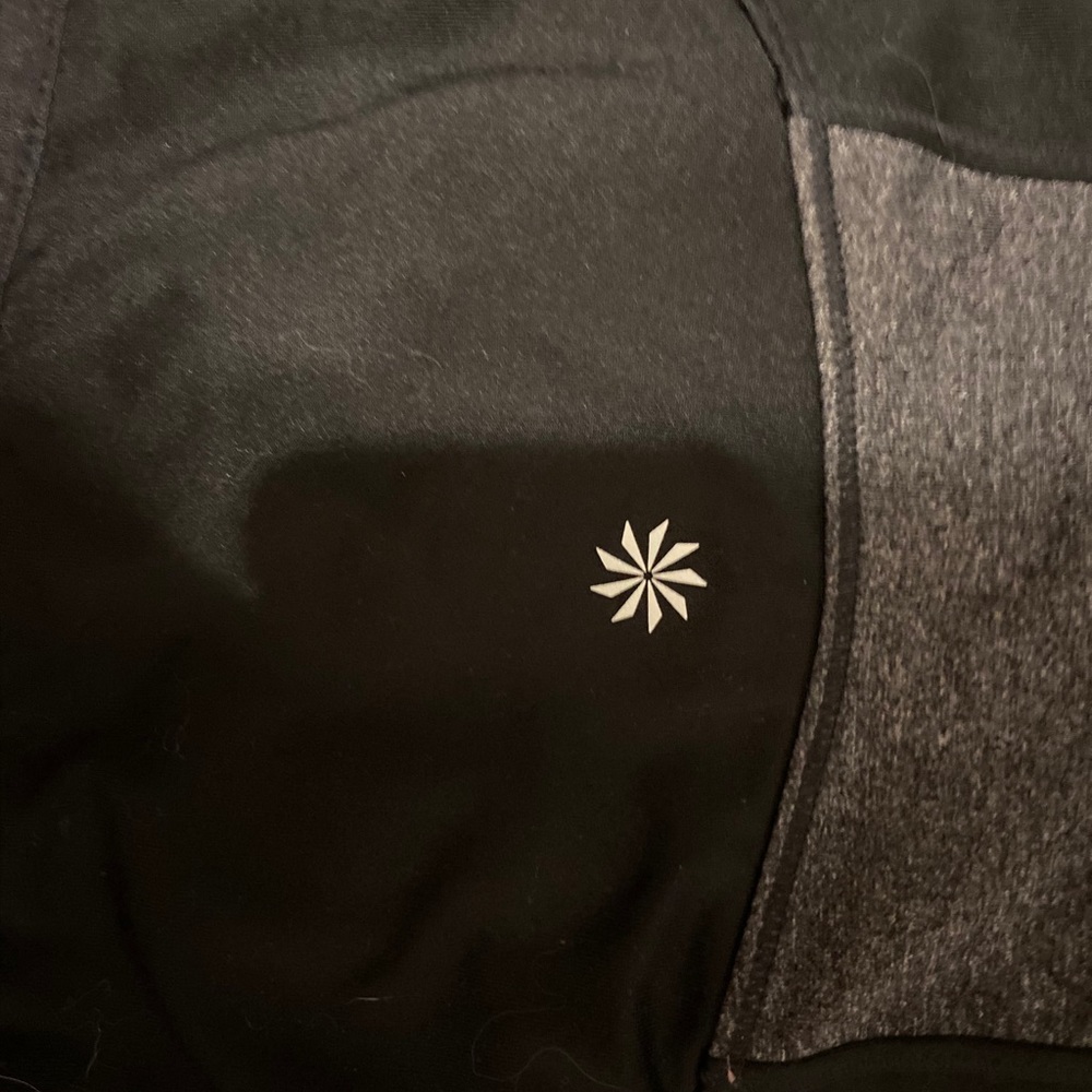 Athleta Size Extra Small Workout Jacket - image 5